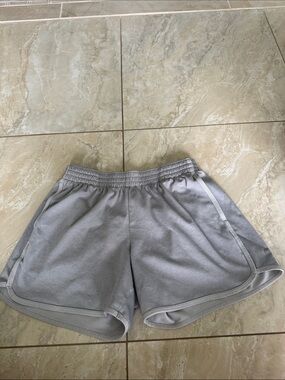 Champion Women's Athletic Shorts - Light Gray